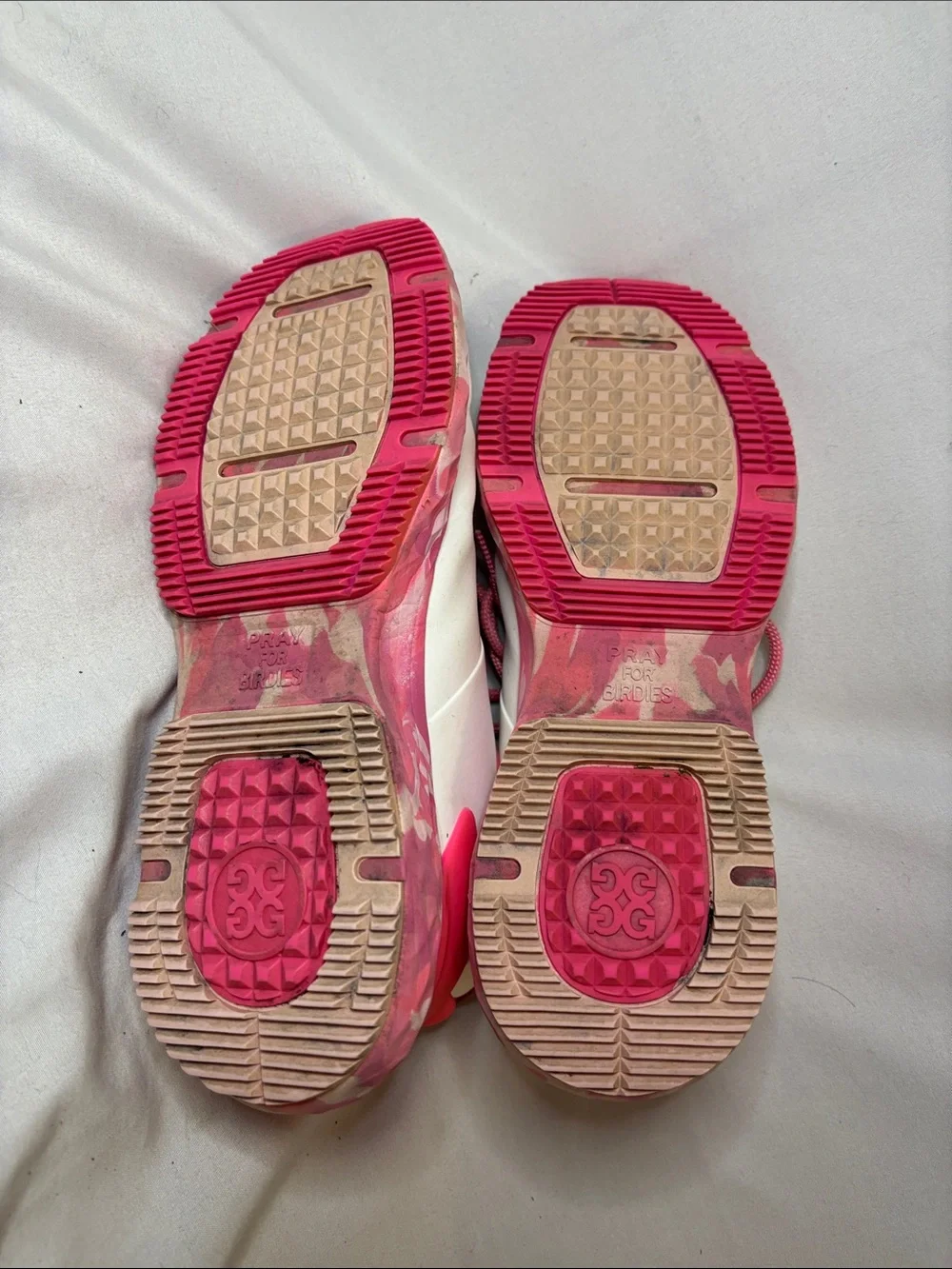 G/FORE Women's Camo Sole Spikeless Golf Shoes Pink Size 8.5